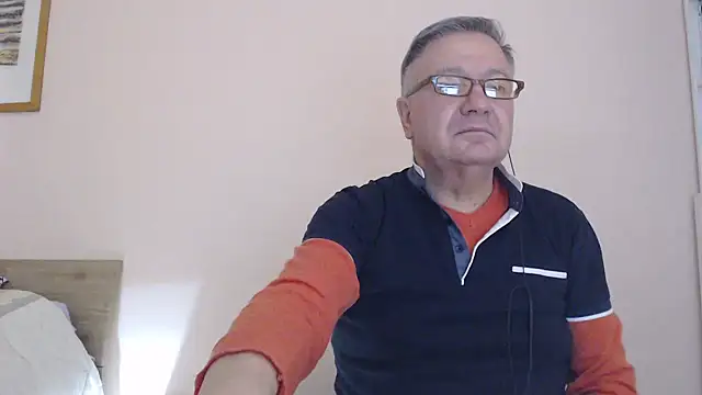 YOU6me online show from 11.21.25