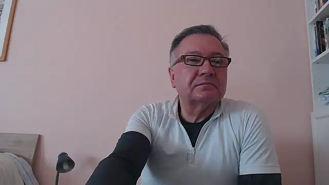 YOU6me online show from 11.30.25