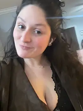 milf94k online show from 02.22.25