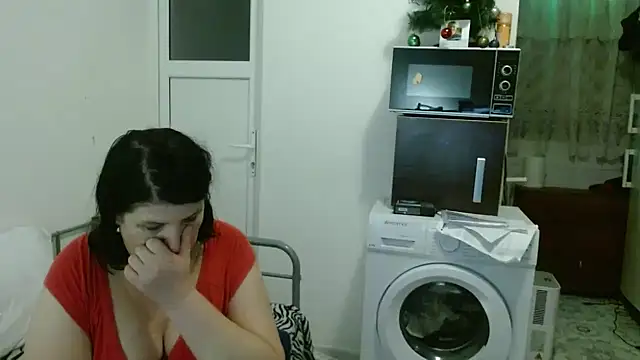 Snapshot of RidemerafSuzana chatting on 01.17.25 RidemerafSuzana online show from 01.17.25