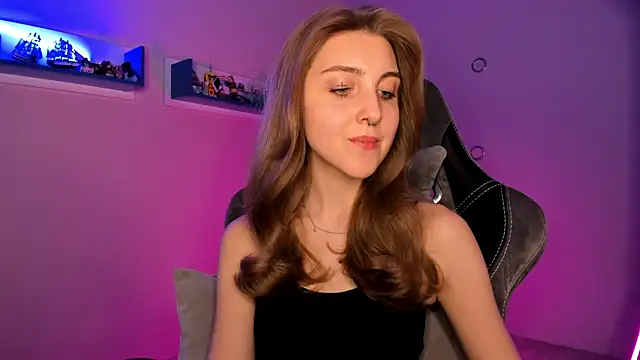 CassiaBlade1 online show from 02.15.25