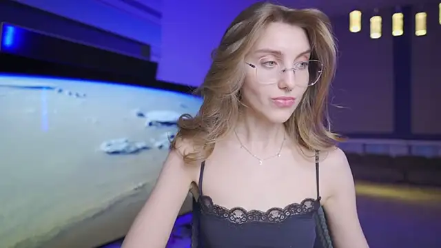 CassiaBlade1 online show from 04.11.26