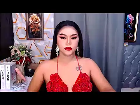 Snapshot of SweetCumFrancine chatting on 06.06.26 SweetCumFrancine online show from 06.06.26