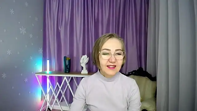 queen a n i online show from 11.24.25