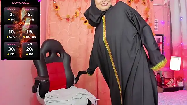 Snapshot of DarshaKhemu chatting on 12.11.24 DarshaKhemu online show from 12.11.24