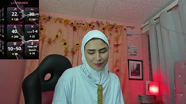 Snapshot of DarshaKhemu chatting on 02.07.25 DarshaKhemu online show from 02.07.25