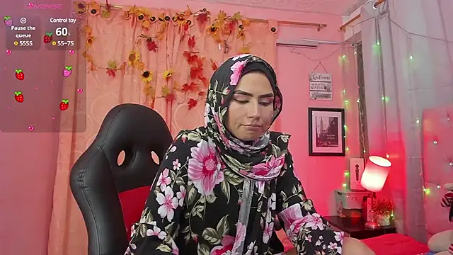 Snapshot of DarshaKhemu chatting on 03.01.25 DarshaKhemu online show from 03.01.25