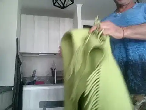 PenelopeSx online show from 12.13.25