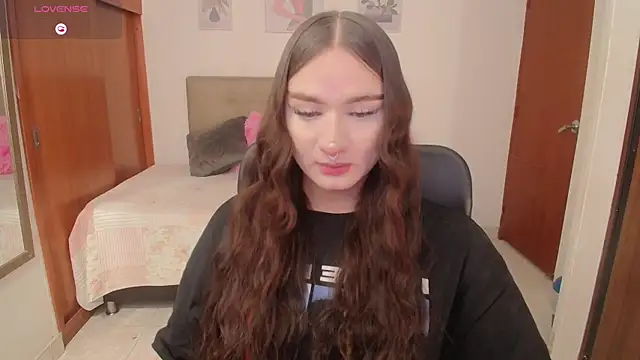 Miley Baker online show from 11.19.25