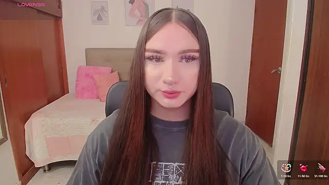 Miley Baker online show from 11.25.25