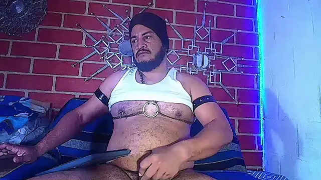 the master foal  online show from 03.22.25