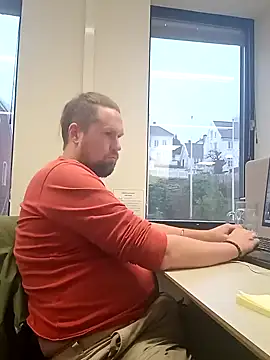 Snapshot of Tj1sen chatting on 01.17.25 Tj1sen online show from 01.17.25