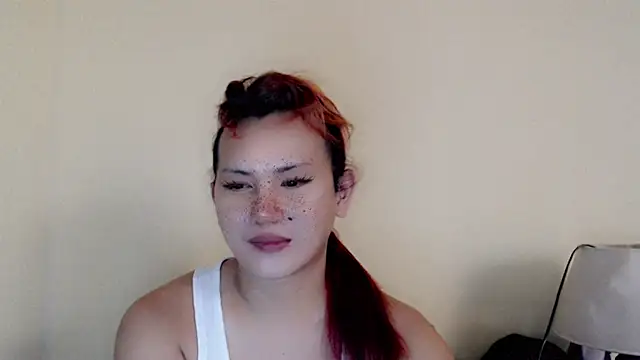 Snapshot of beatrice_21 chatting on 07.24.26 beatrice 21 online show from 07.24.26