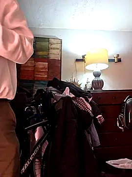 Torresmor online show from 12.04.25