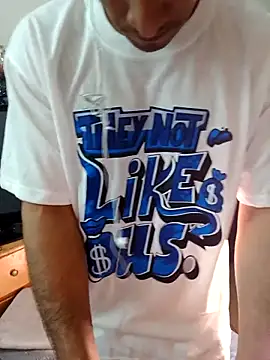 Torresmor online show from 03.27.26