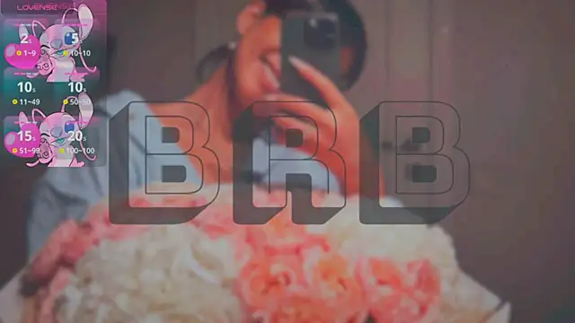 Mia Tin online show from 03.11.25