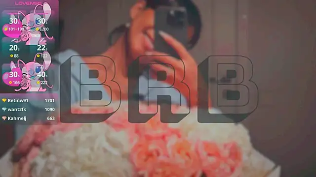 Mia Tin online show from 03.15.25