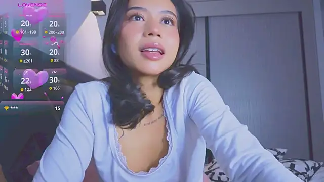 Mia Tin online show from 10.24.25