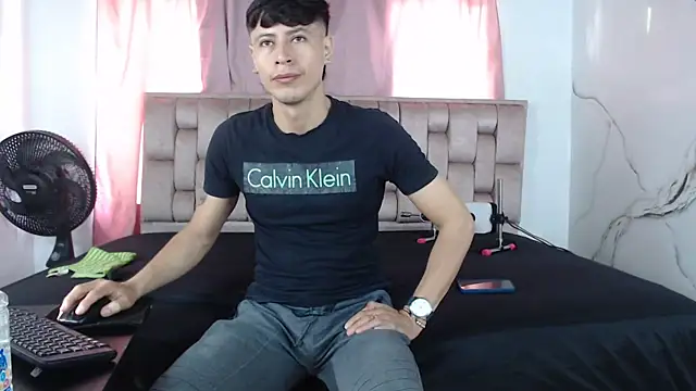 Sexytaty2022 online show from 03.25.26