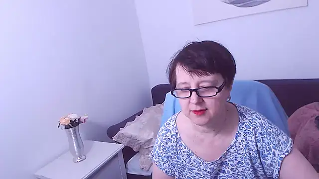 ChristaRose online show from 01.15.25