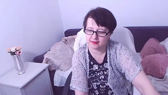 ChristaRose online show from 02.15.25