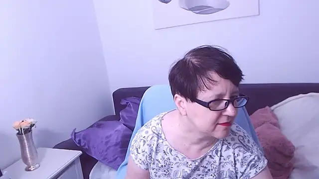 ChristaRose online show from 11.07.25