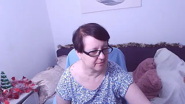 ChristaRose online show from 12.14.25