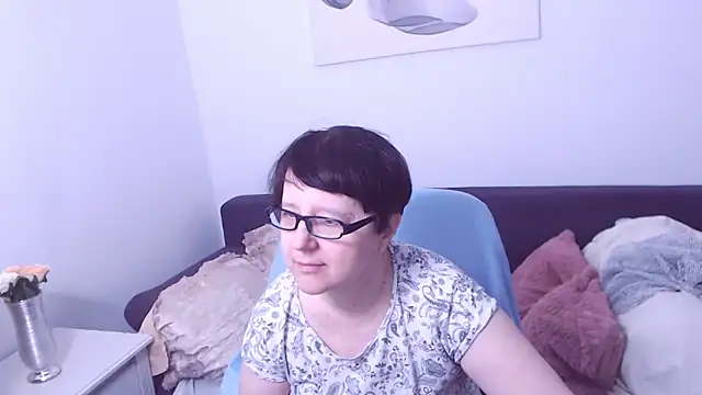 ChristaRose online show from 02.14.26