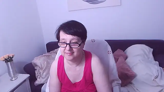 Snapshot of ChristaRose chatting on 06.05.26 ChristaRose online show from 06.05.26
