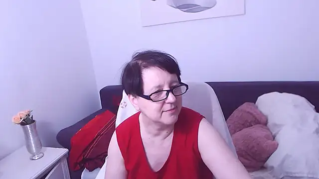 Snapshot of ChristaRose chatting on 06.14.26 ChristaRose online show from 06.14.26