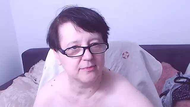 Snapshot of ChristaRose chatting on 07.25.26 ChristaRose online show from 07.25.26