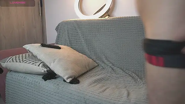 Snapshot of specter_27 chatting on 10.01.25 specter 27 online show from 10.01.25