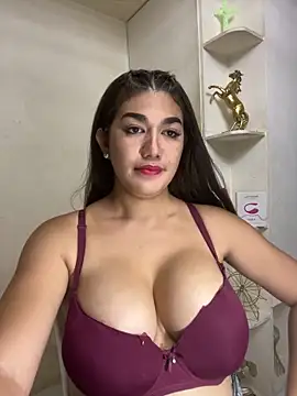 Snapshot of SexyFatHugeCock chatting on 06.22.26 SexyFatHugeCock online show from 06.22.26