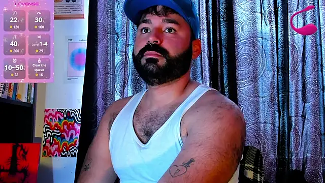 Snapshot of johnnyalx chatting on 05.18.26 johnnyalx online show from 05.18.26