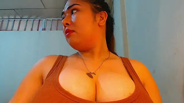 sluty bunny online show from 11.14.25