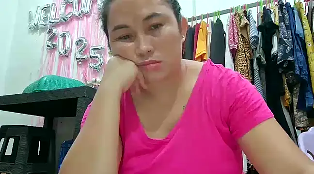 LalaiAsian online show from 01.05.25