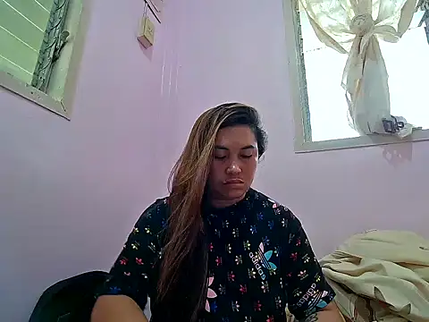 LalaiAsian online show from 09.09.25