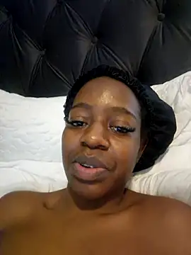 Sexynaughty Gal online show from 10.13.25