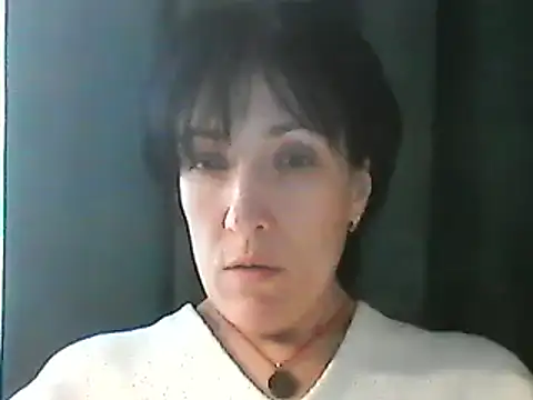 Snapshot of SunnyAmorre chatting on 01.24.25 SunnyAmorre online show from 01.24.25