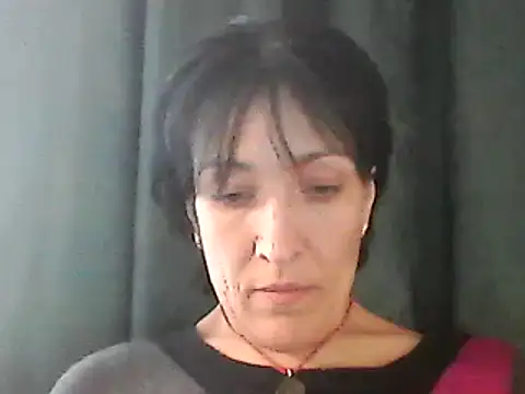 Snapshot of SunnyAmorre chatting on 01.28.25 SunnyAmorre online show from 01.28.25
