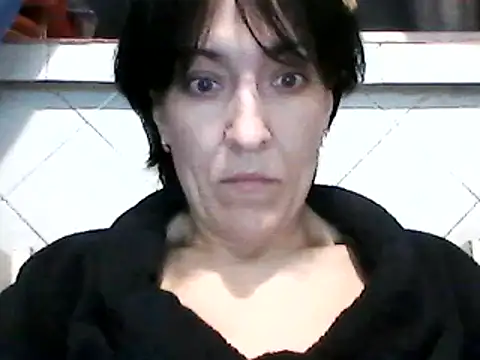 Snapshot of SunnyAmorre chatting on 02.05.25 SunnyAmorre online show from 02.05.25