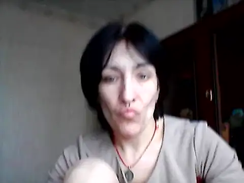 Snapshot of SunnyAmorre chatting on 02.07.25 SunnyAmorre online show from 02.07.25