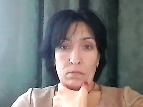 Snapshot of SunnyAmorre chatting on 02.13.25 SunnyAmorre online show from 02.13.25