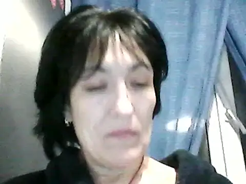 Snapshot of SunnyAmorre chatting on 02.13.25 SunnyAmorre online show from 02.13.25