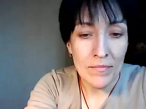 Snapshot of SunnyAmorre chatting on 02.22.25 SunnyAmorre online show from 02.22.25