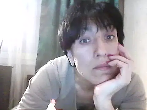 Snapshot of SunnyAmorre chatting on 02.23.25 SunnyAmorre online show from 02.23.25