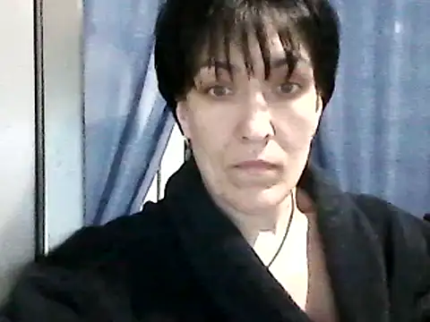 Snapshot of SunnyAmorre chatting on 03.16.25 SunnyAmorre online show from 03.16.25