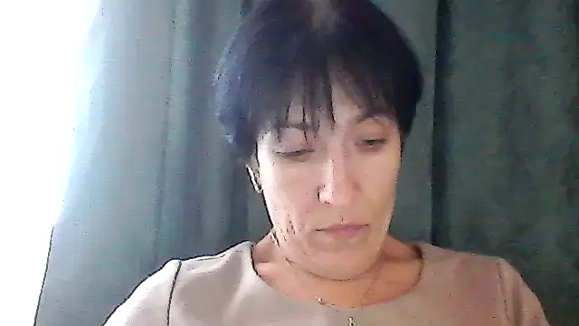 Snapshot of SunnyAmorre chatting on 09.20.25 SunnyAmorre online show from 09.20.25