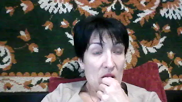 Snapshot of SunnyAmorre chatting on 09.25.25 SunnyAmorre online show from 09.25.25