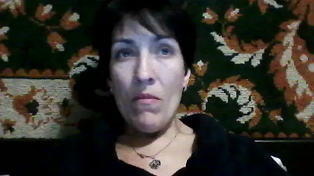 Snapshot of SunnyAmorre chatting on 10.05.25 SunnyAmorre online show from 10.05.25